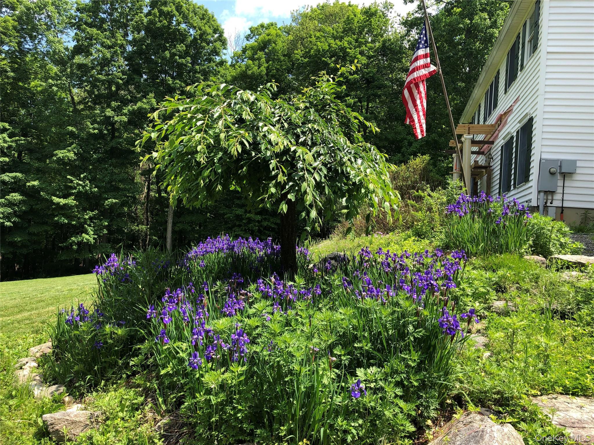 Single Family Oscawana Lake Road Putnam County, NY 10579, MLS-965469-45