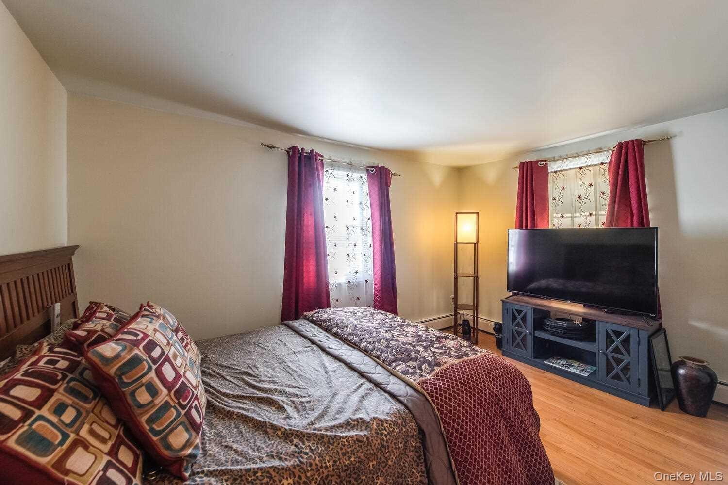 Single Family Dwyer  Dutchess County, NY 12590, MLS-965509-16