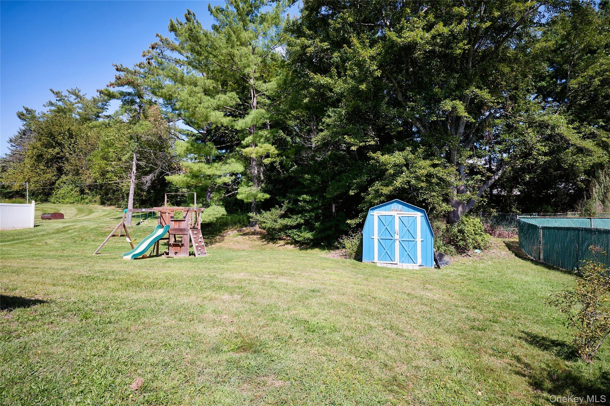 Single Family Dwyer  Dutchess County, NY 12590, MLS-965509-29