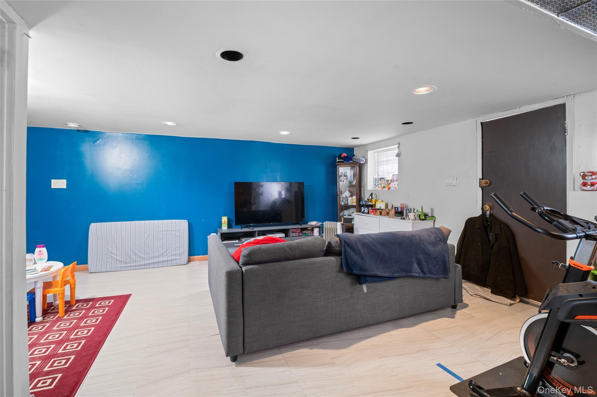 Single Family 60th  Queens, NY 11378, MLS-965512-15