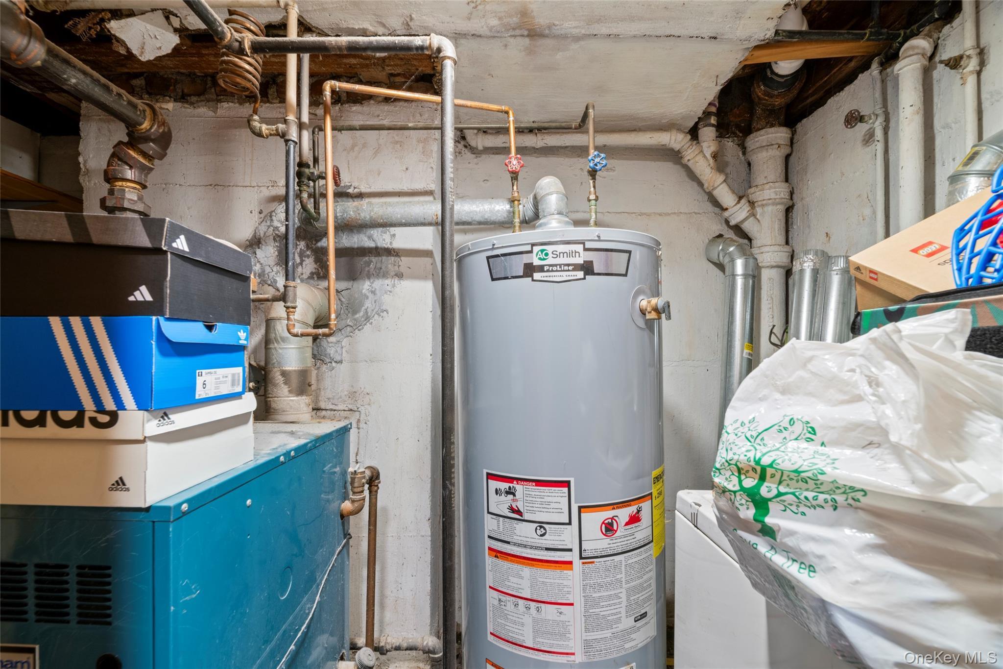 Single Family 60th  Queens, NY 11378, MLS-965512-26