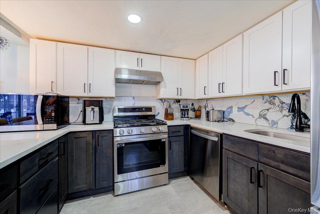 Single Family Johnsontown  Rockland County, NY 10974, MLS-965525-15