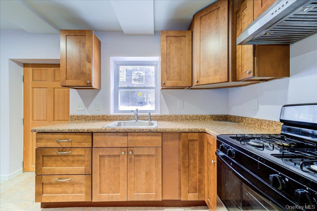 Single Family Johnsontown  Rockland County, NY 10974, MLS-965525-30