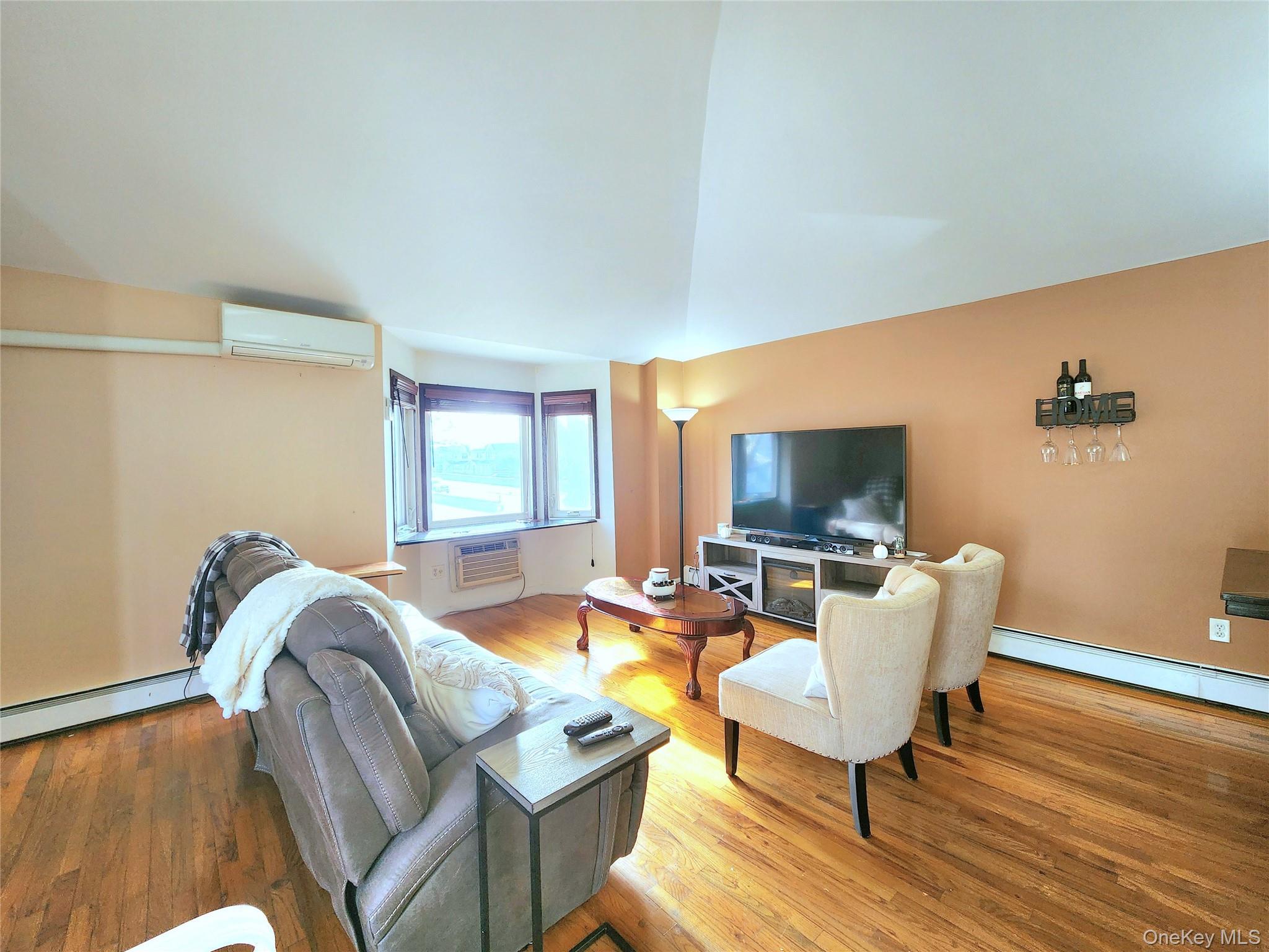 Single Family 91st  Queens, NY 11421, MLS-965536-24