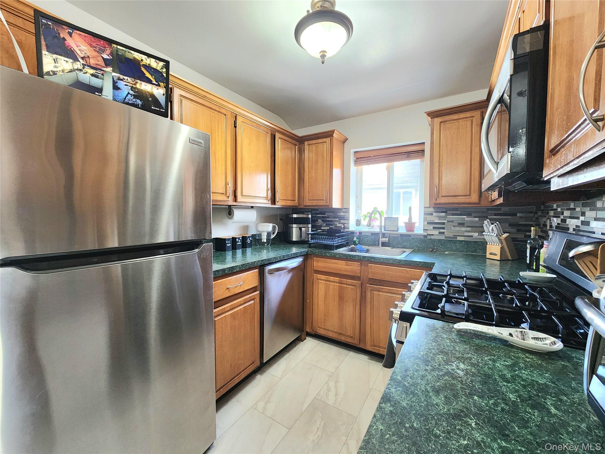 Single Family 91st  Queens, NY 11421, MLS-965536-30