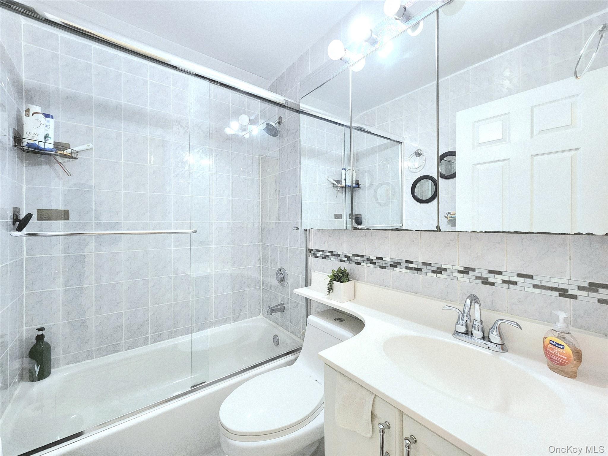 Single Family 91st  Queens, NY 11421, MLS-965536-32