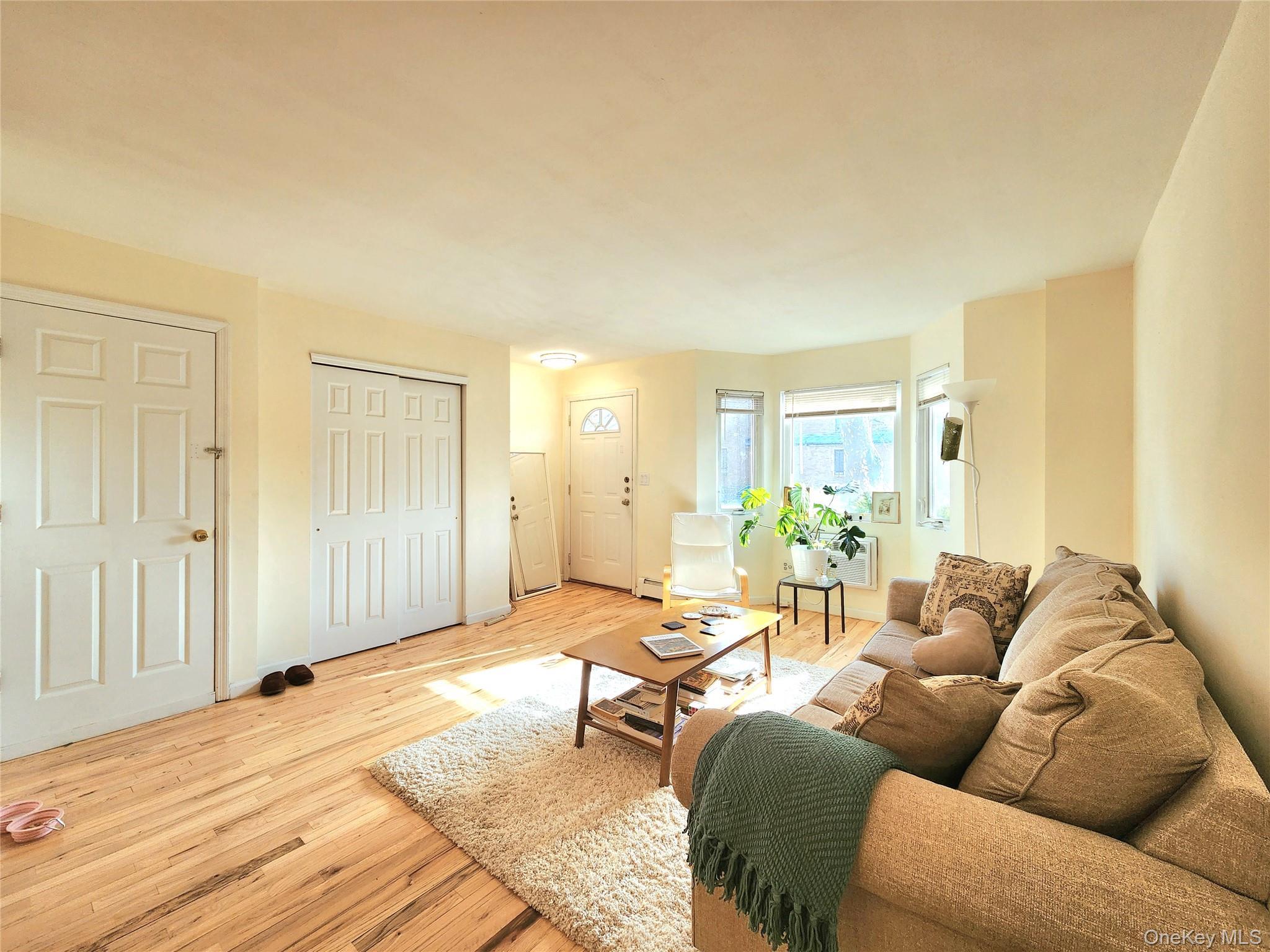 Single Family 91st  Queens, NY 11421, MLS-965536-5