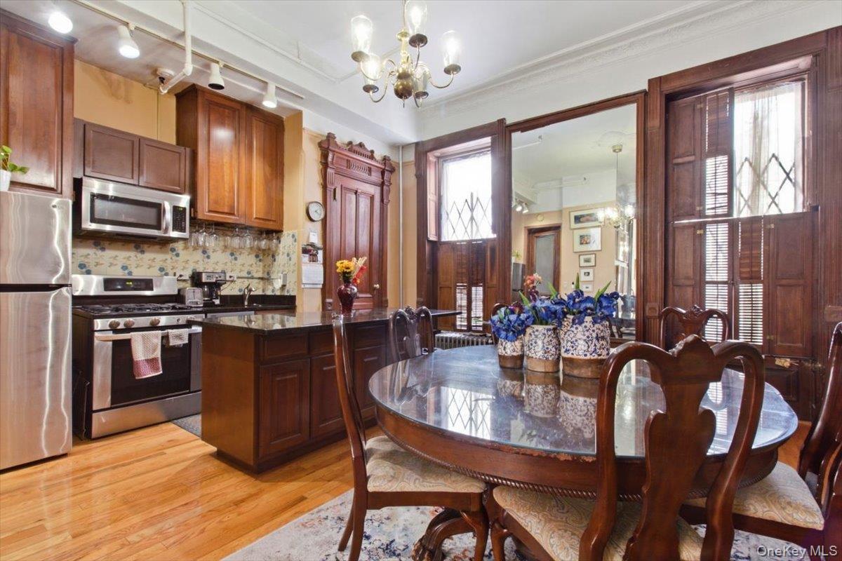 Single Family 131st Manhattan, NY 10027, MLS-965541-9