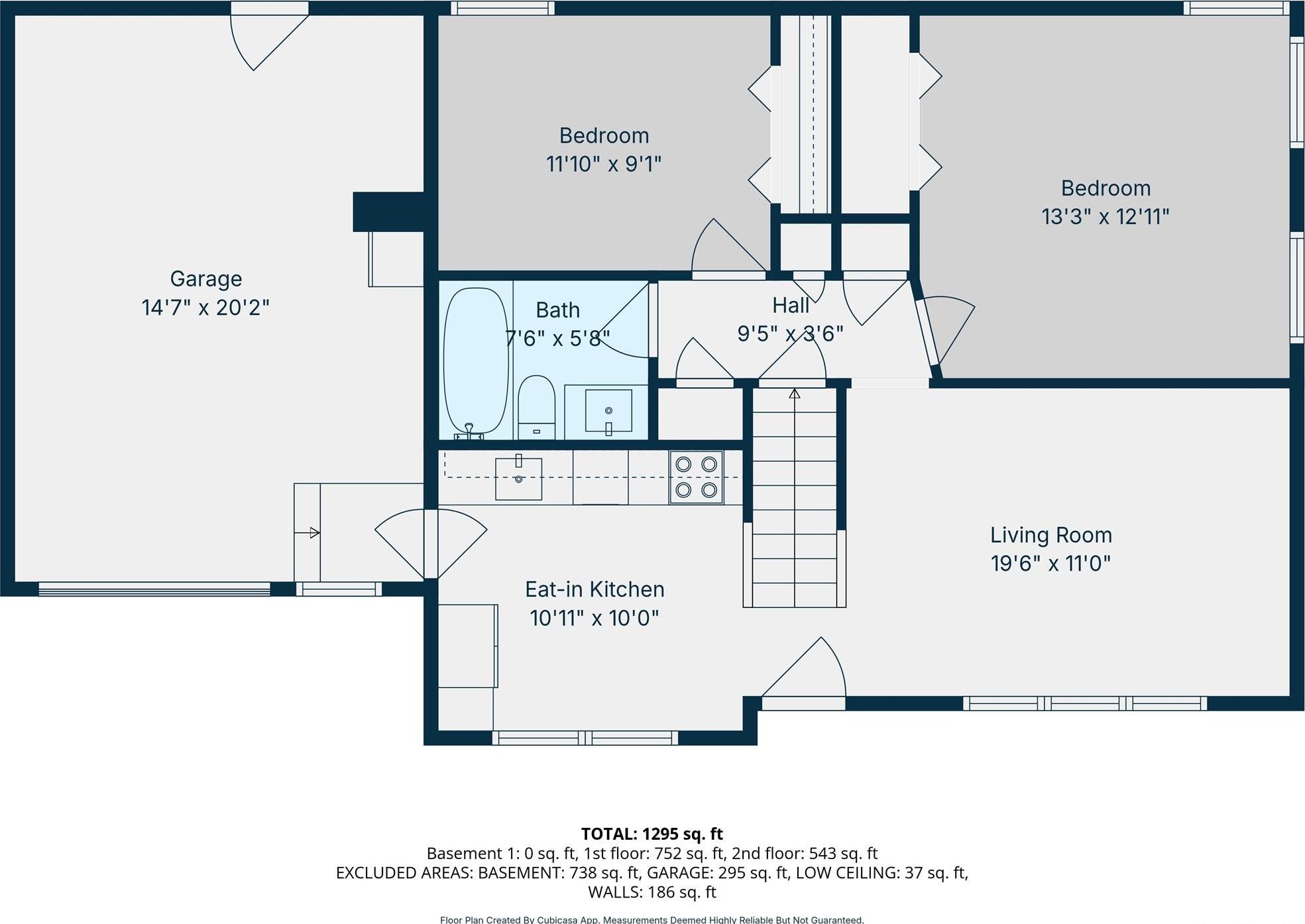 Single Family Hickory  Suffolk County, NY 11722, MLS-965554-27