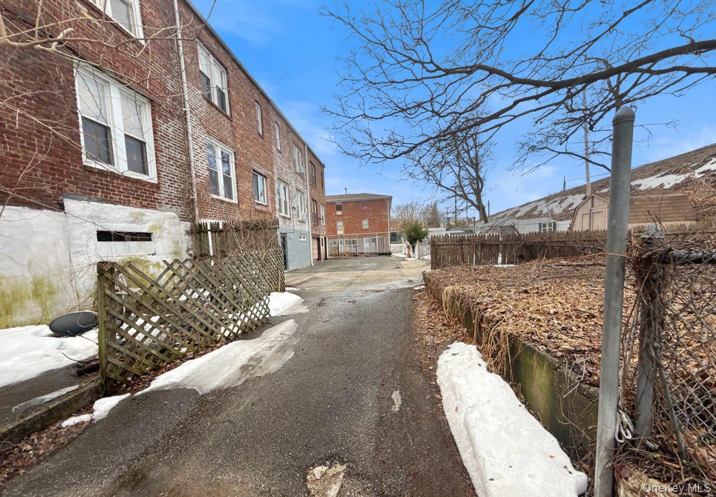 Single Family Edgewood  Queens, NY 11413, MLS-965568-2