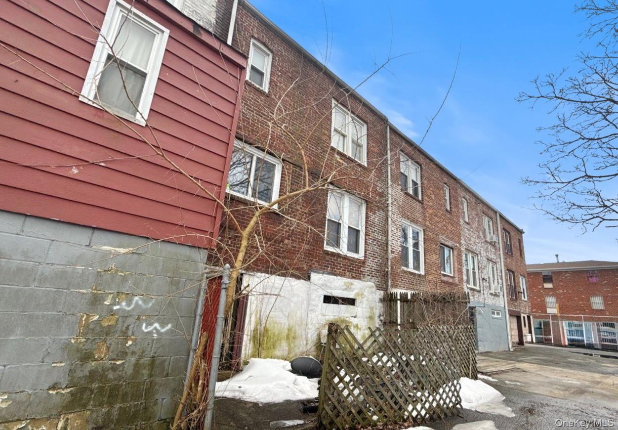 Single Family Edgewood  Queens, NY 11413, MLS-965568-3