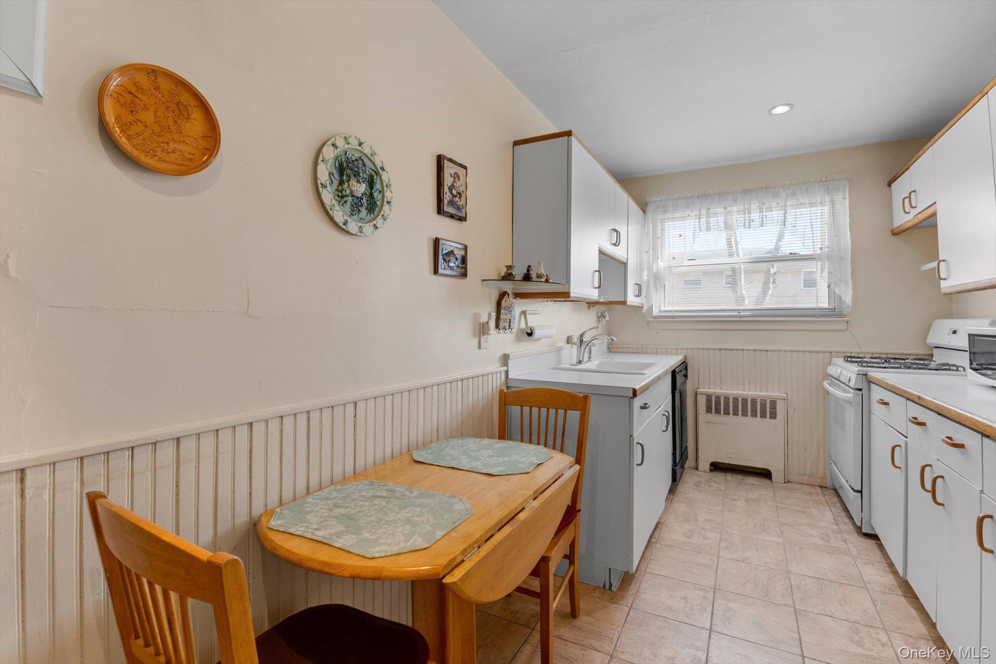 Coop 268th  Queens, NY 11040, MLS-965570-12