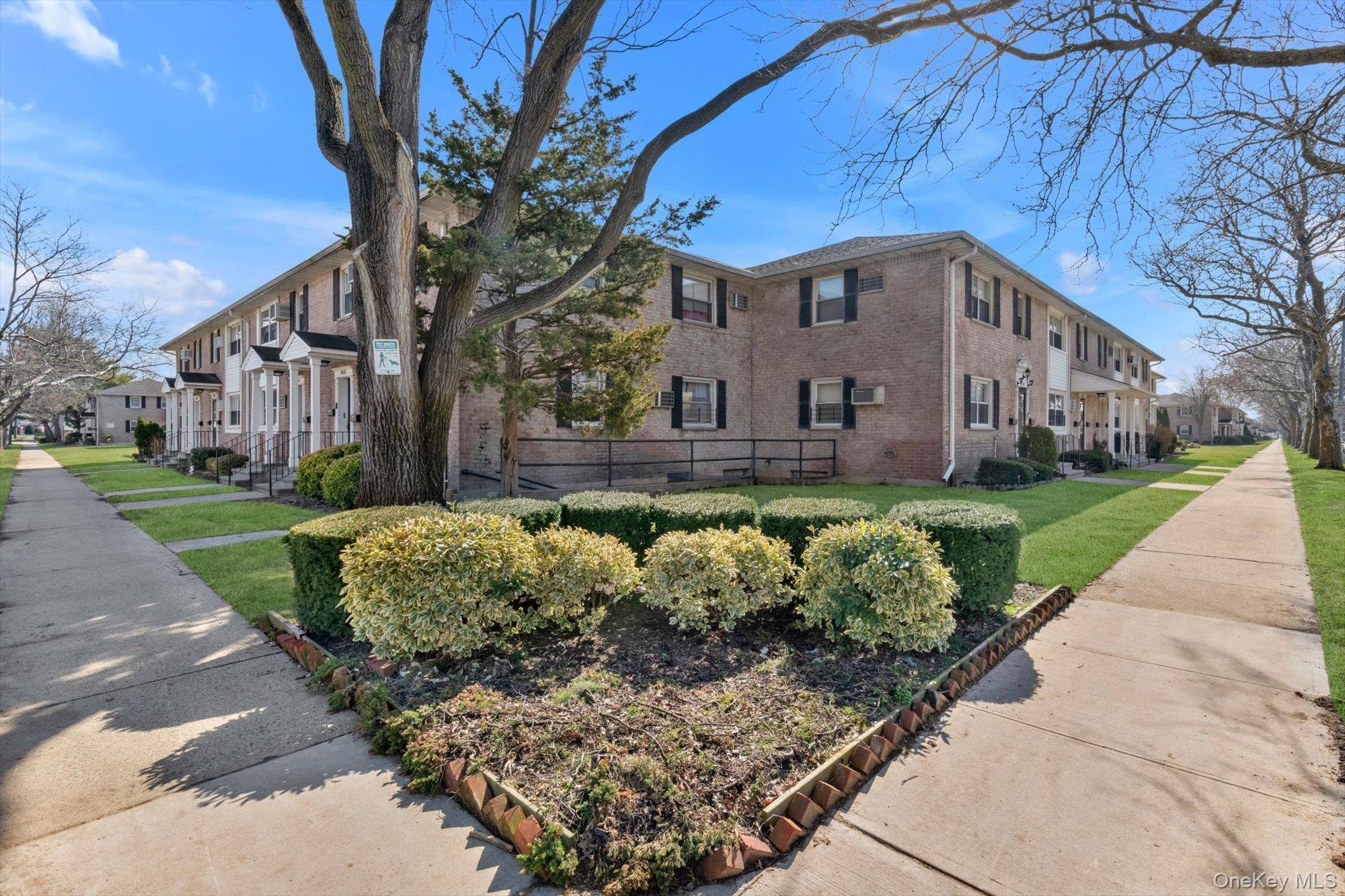 Coop 268th  Queens, NY 11040, MLS-965570-2