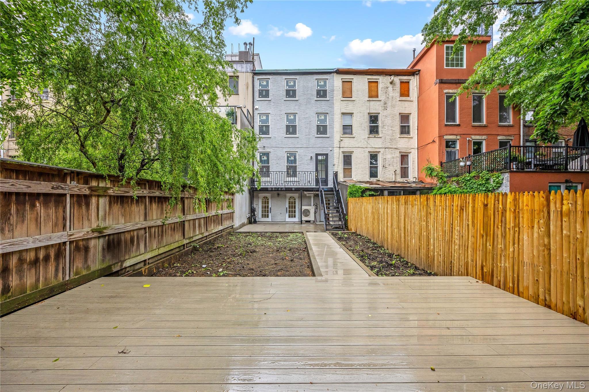 Single Family 45th  Queens, NY 11101, MLS-965575-20