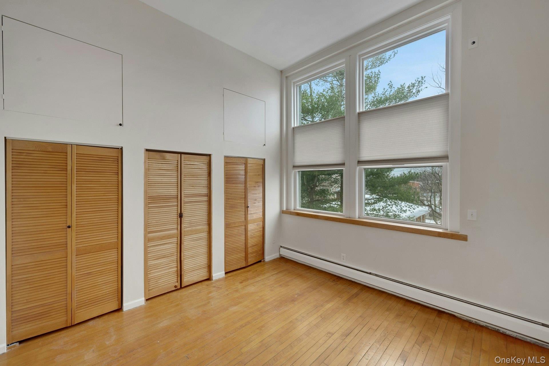 Condo Fordham  Bronx, NY 10464, MLS-965581-17