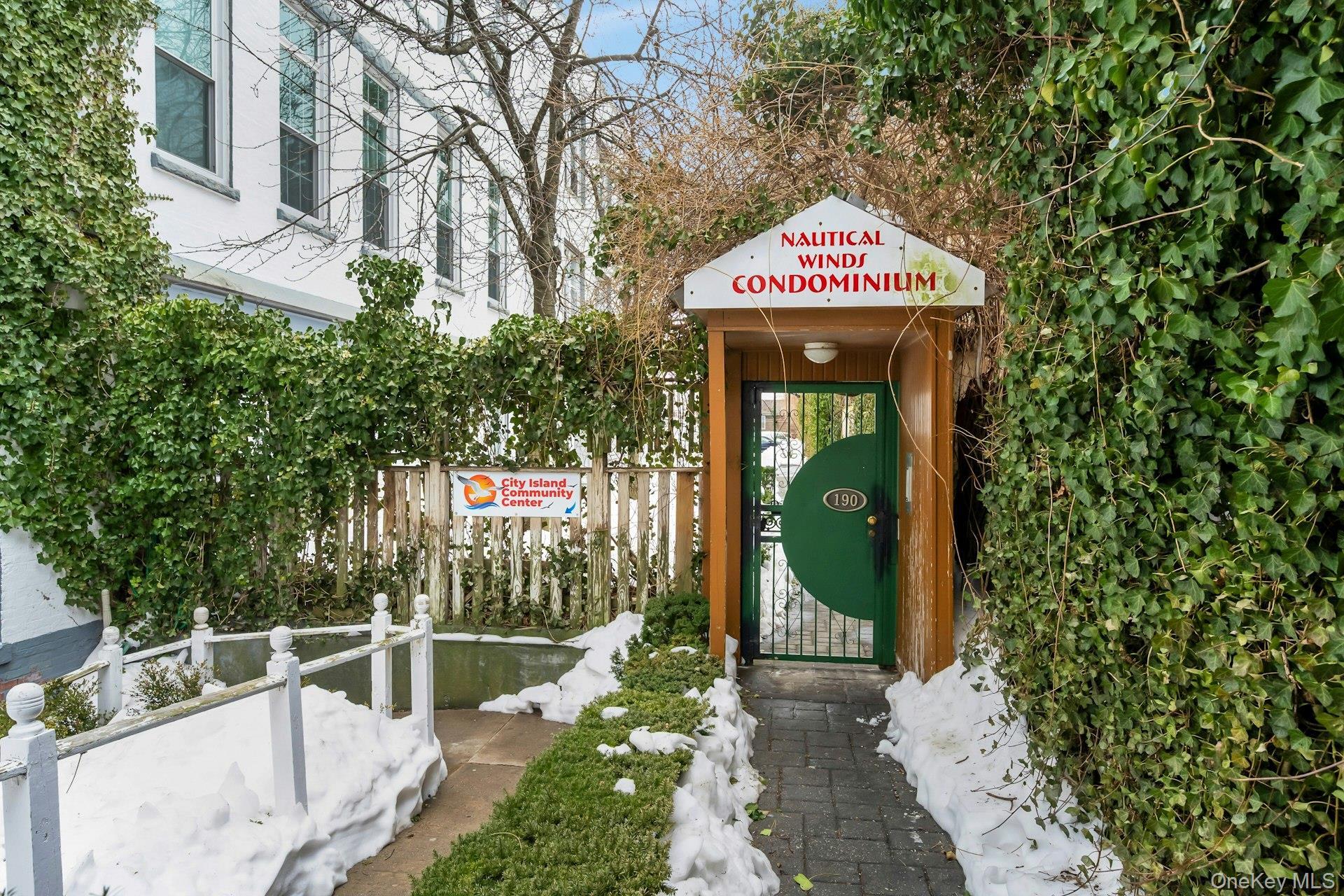 Condo Fordham  Bronx, NY 10464, MLS-965581-26