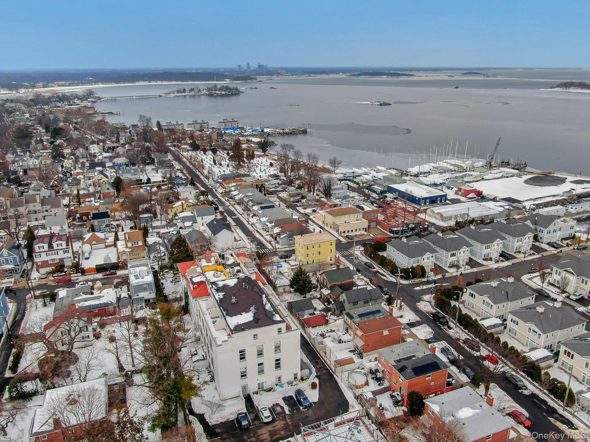 Condo Fordham  Bronx, NY 10464, MLS-965581-30