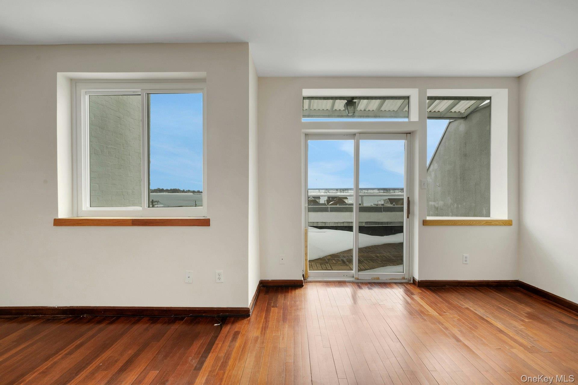 Condo Fordham  Bronx, NY 10464, MLS-965581-7