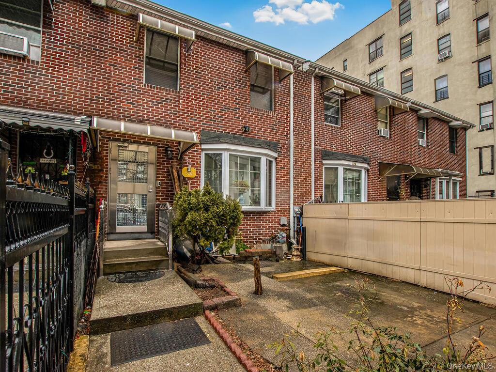Single Family 139th  Bronx, NY 10454, MLS-965595-2