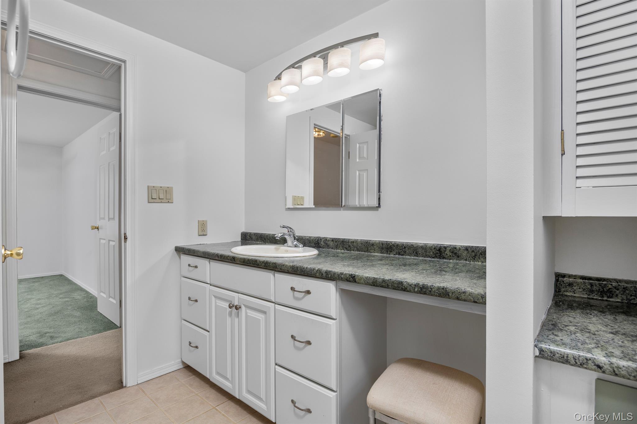 Single Family Layton  Dutchess County, NY 12581, MLS-965600-11