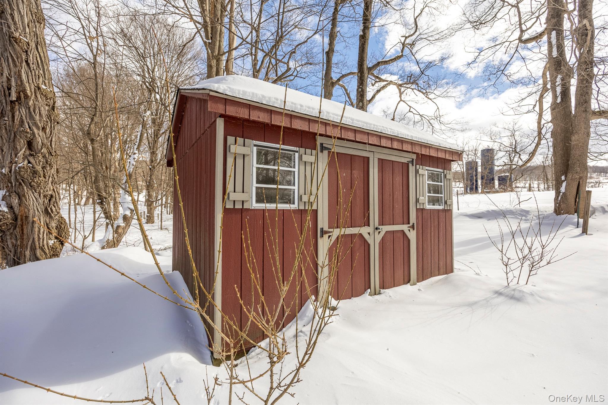 Single Family Layton  Dutchess County, NY 12581, MLS-965600-22