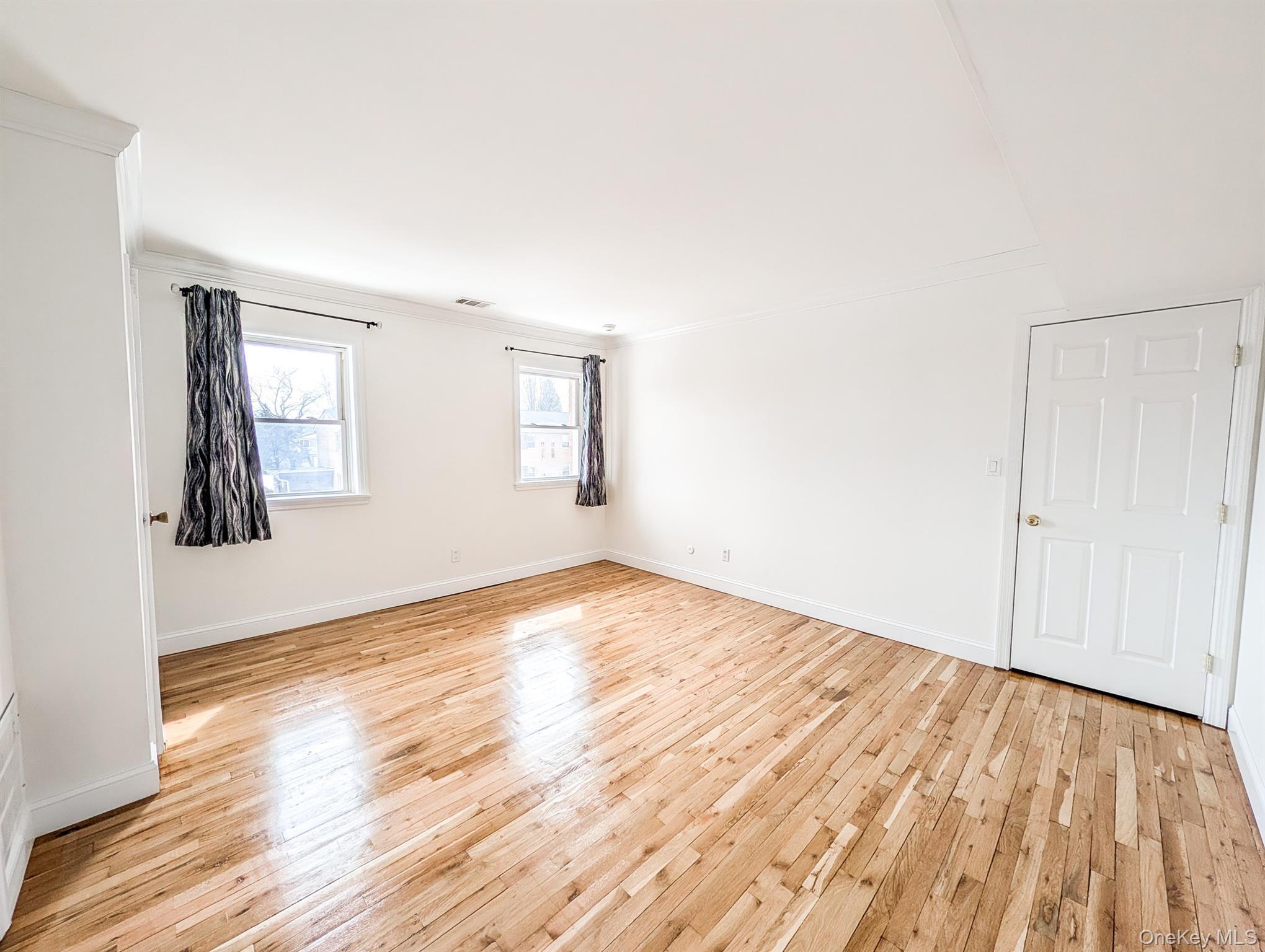 Condo Artist Lake  Suffolk County, NY 11953, MLS-965606-10