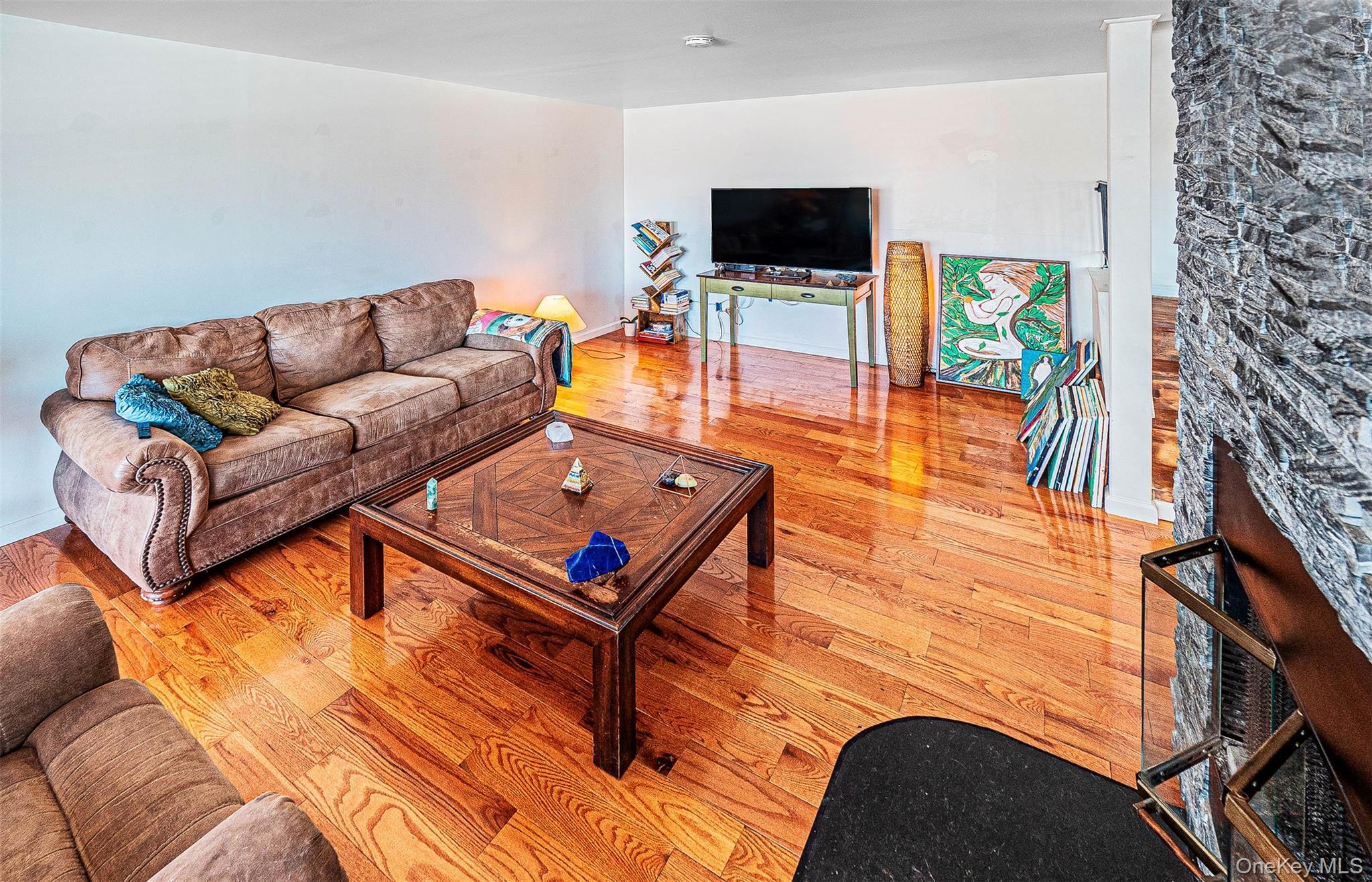 Condo Magnolia  Orange County, NY 10990, MLS-965629-15