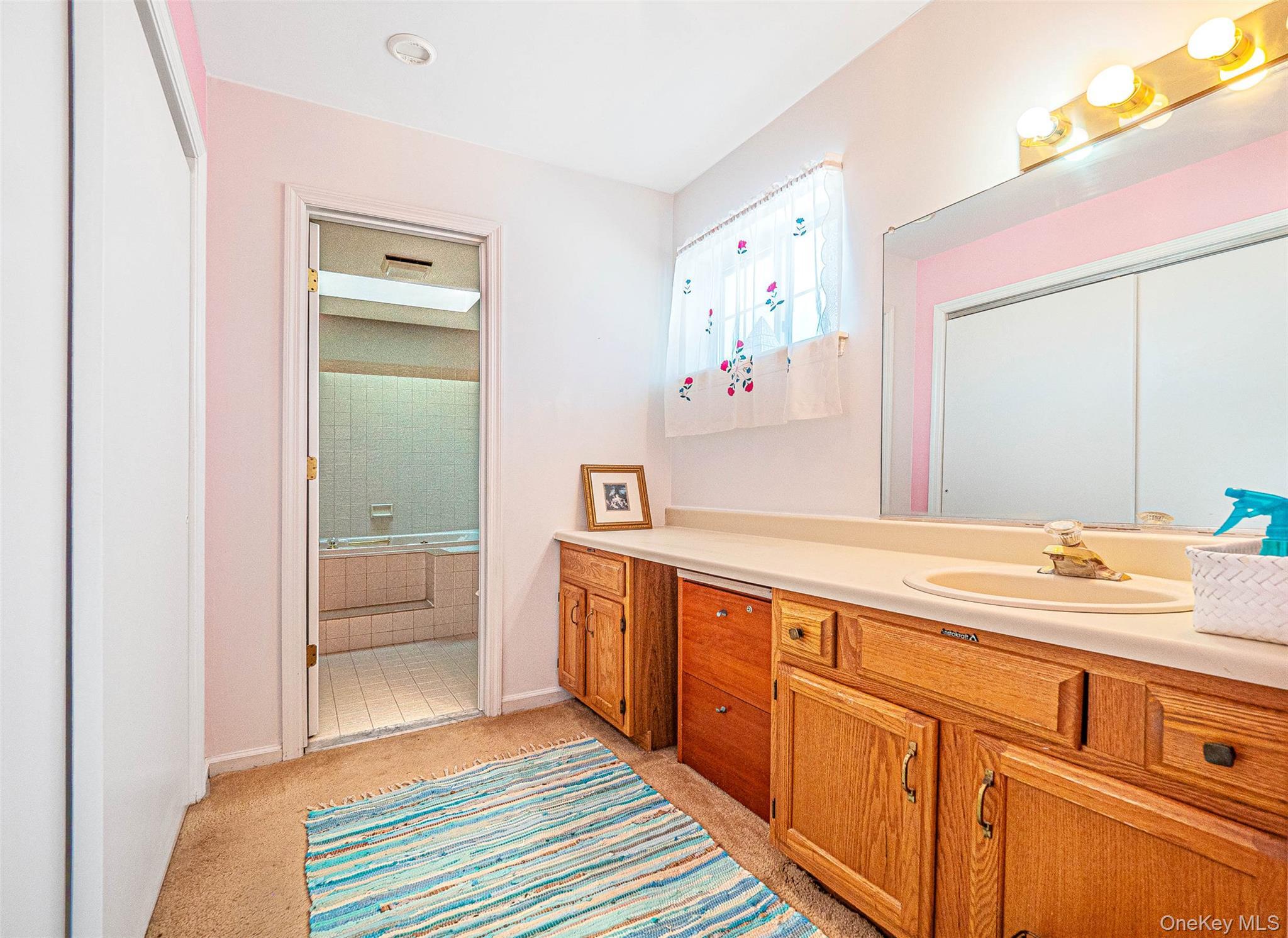 Condo Magnolia  Orange County, NY 10990, MLS-965629-23