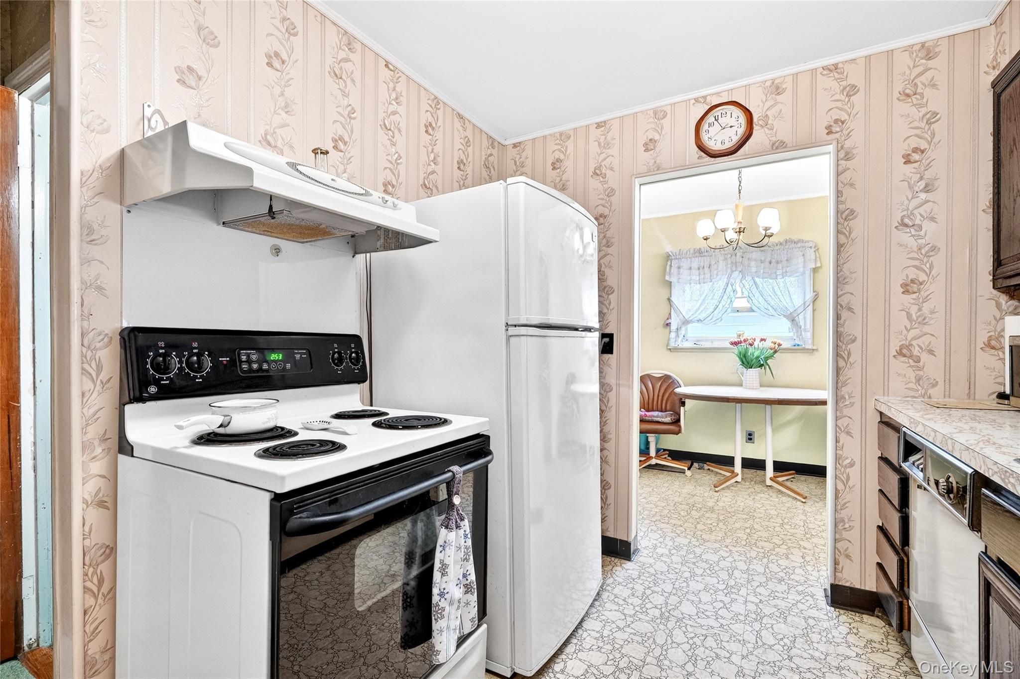 Single Family Raybrook  Westchester County, NY 10704, MLS-965647-8