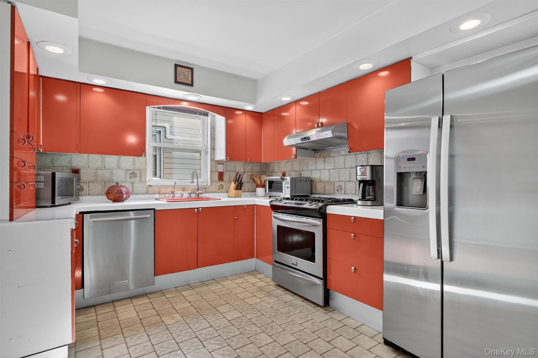 Single Family Matthews  Bronx, NY 10467, MLS-965657-11