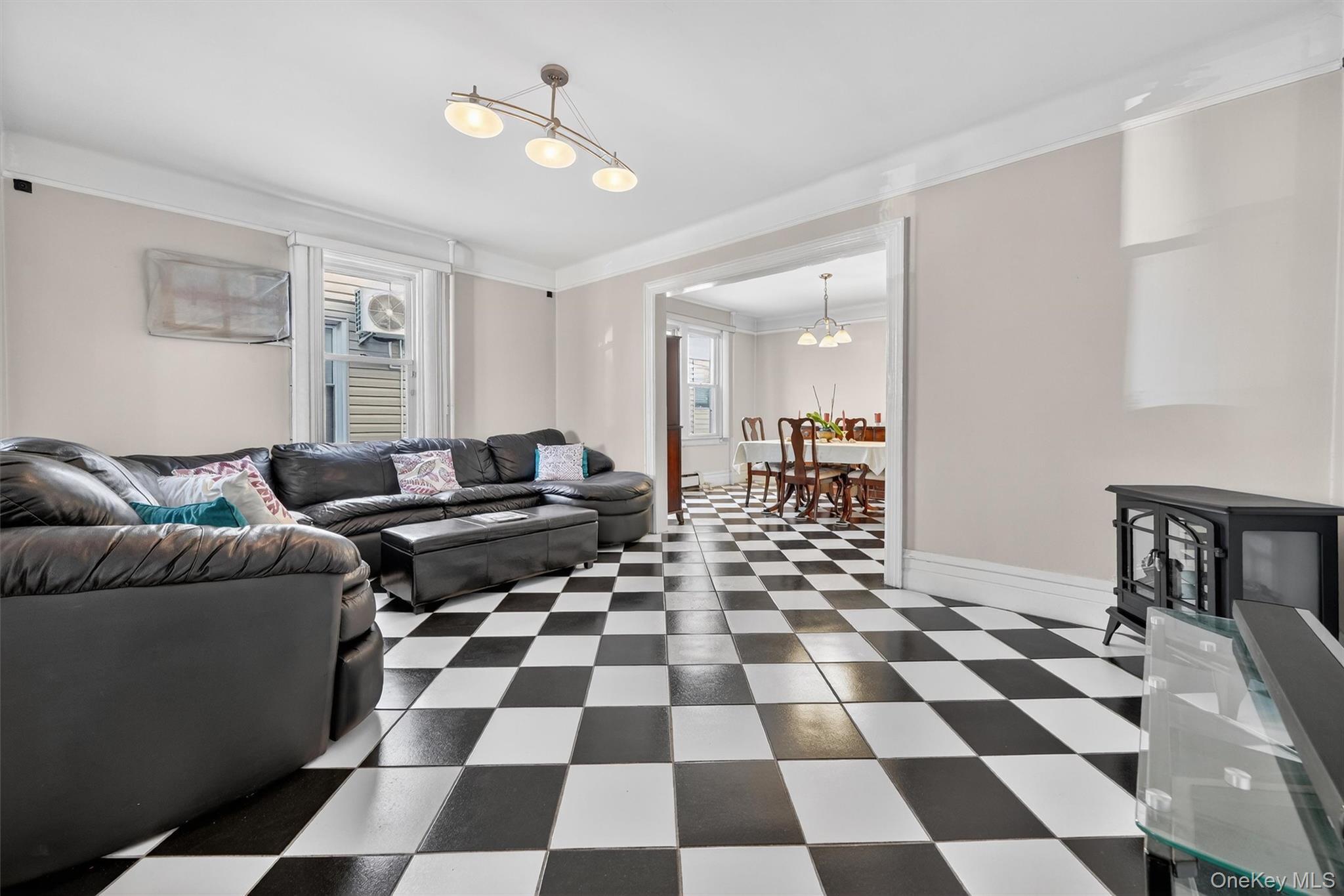 Single Family Matthews  Bronx, NY 10467, MLS-965657-6