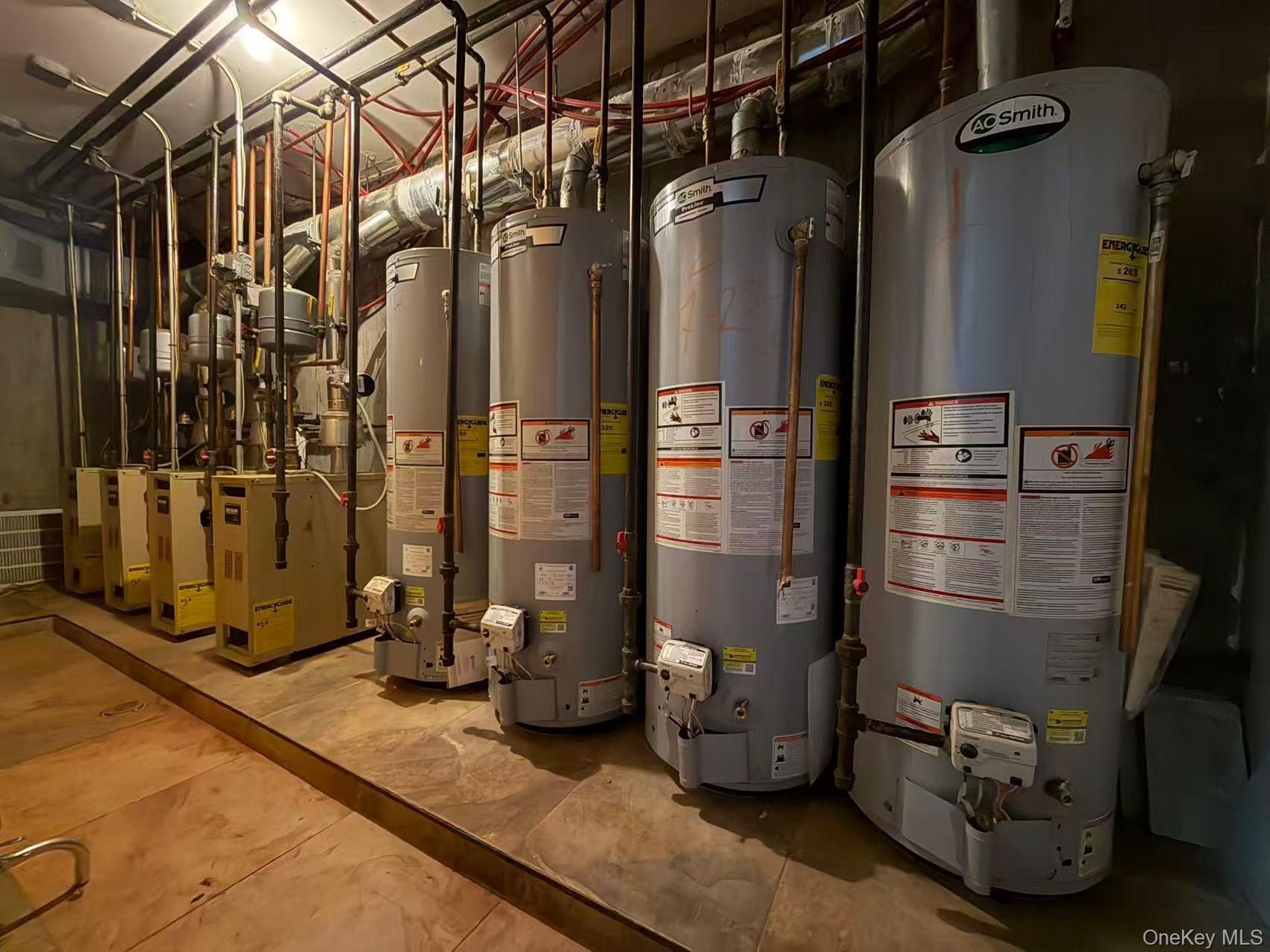 Single Family 39th Queens, NY 11368, MLS-965675-16