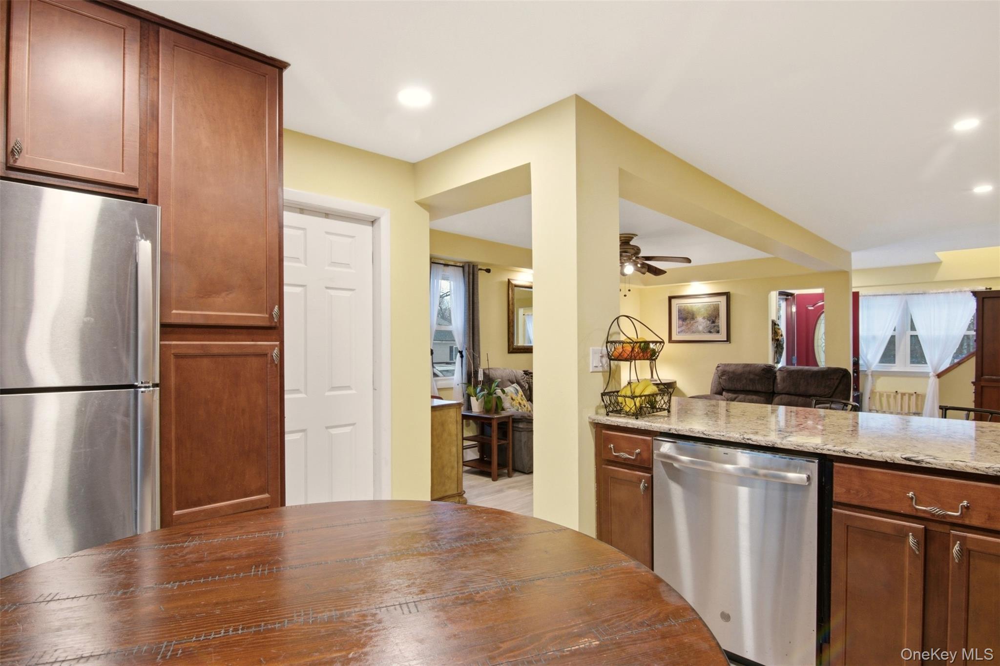 Single Family Lakeland  Suffolk County, NY 11738, MLS-965708-13