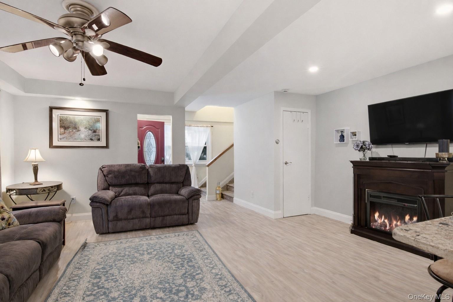 Single Family Lakeland  Suffolk County, NY 11738, MLS-965708-15