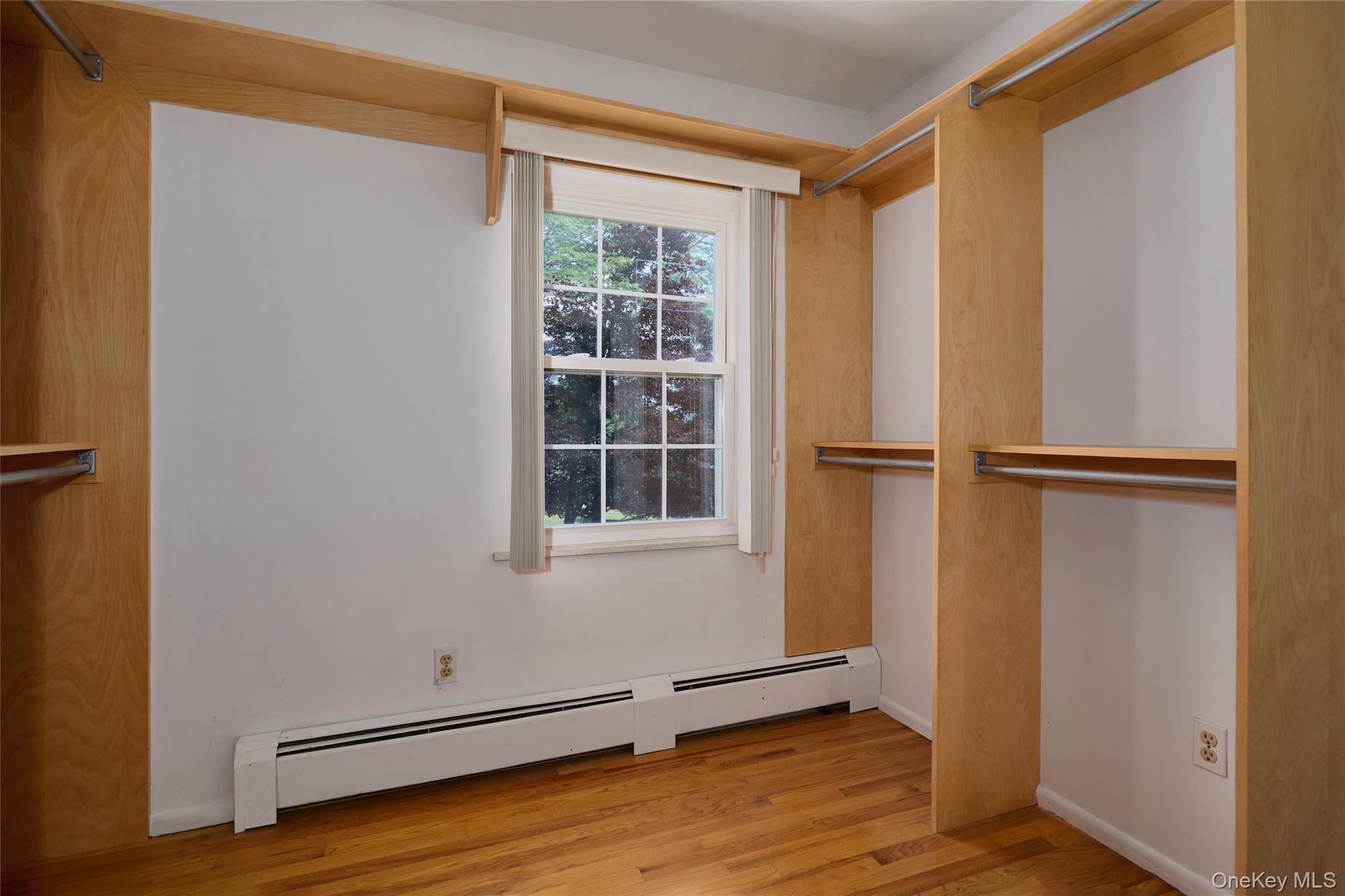 Single Family Sunset Terrace Orange County, NY 10930, MLS-965720-23
