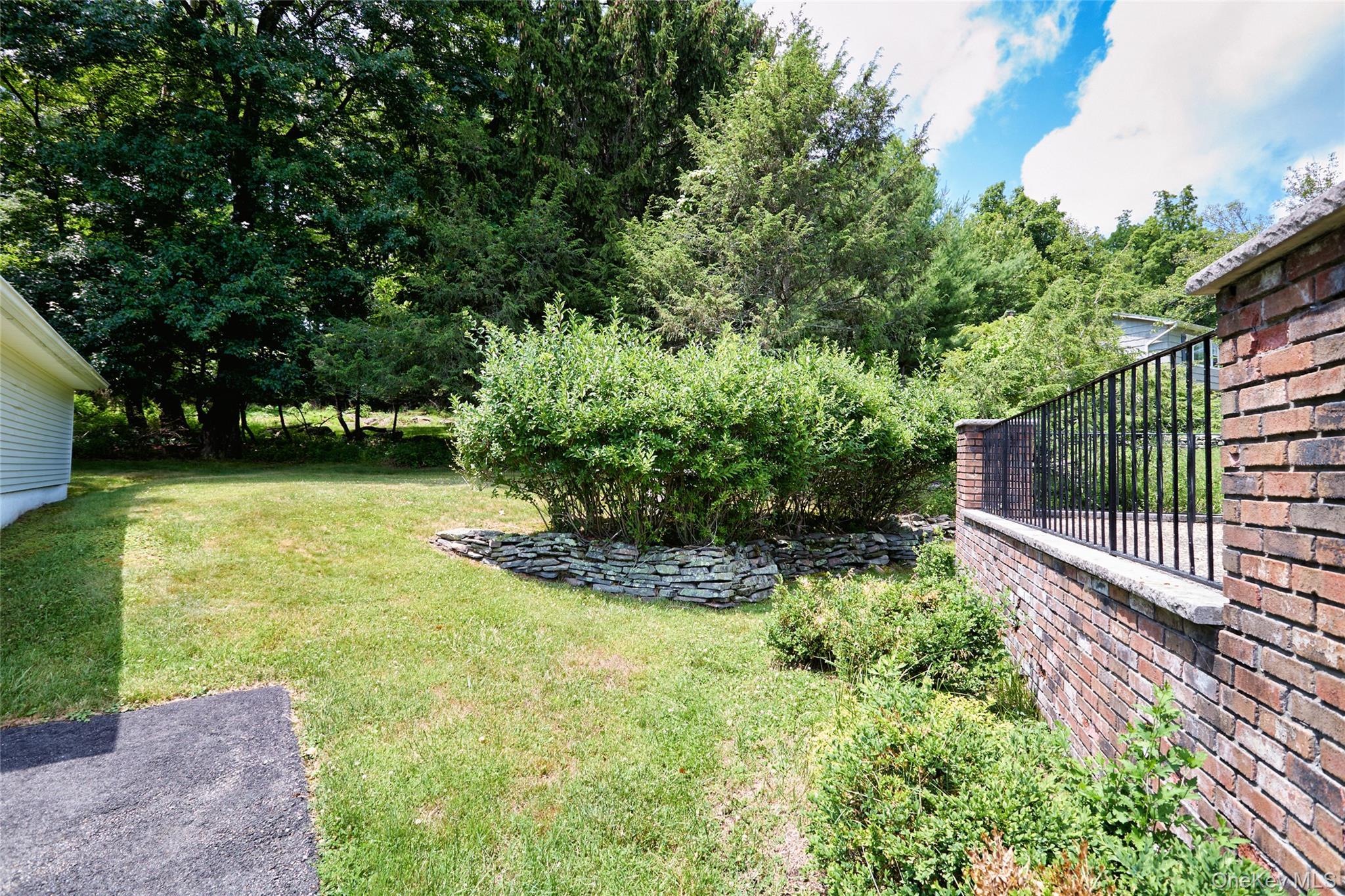 Single Family Sunset Terrace Orange County, NY 10930, MLS-965720-3