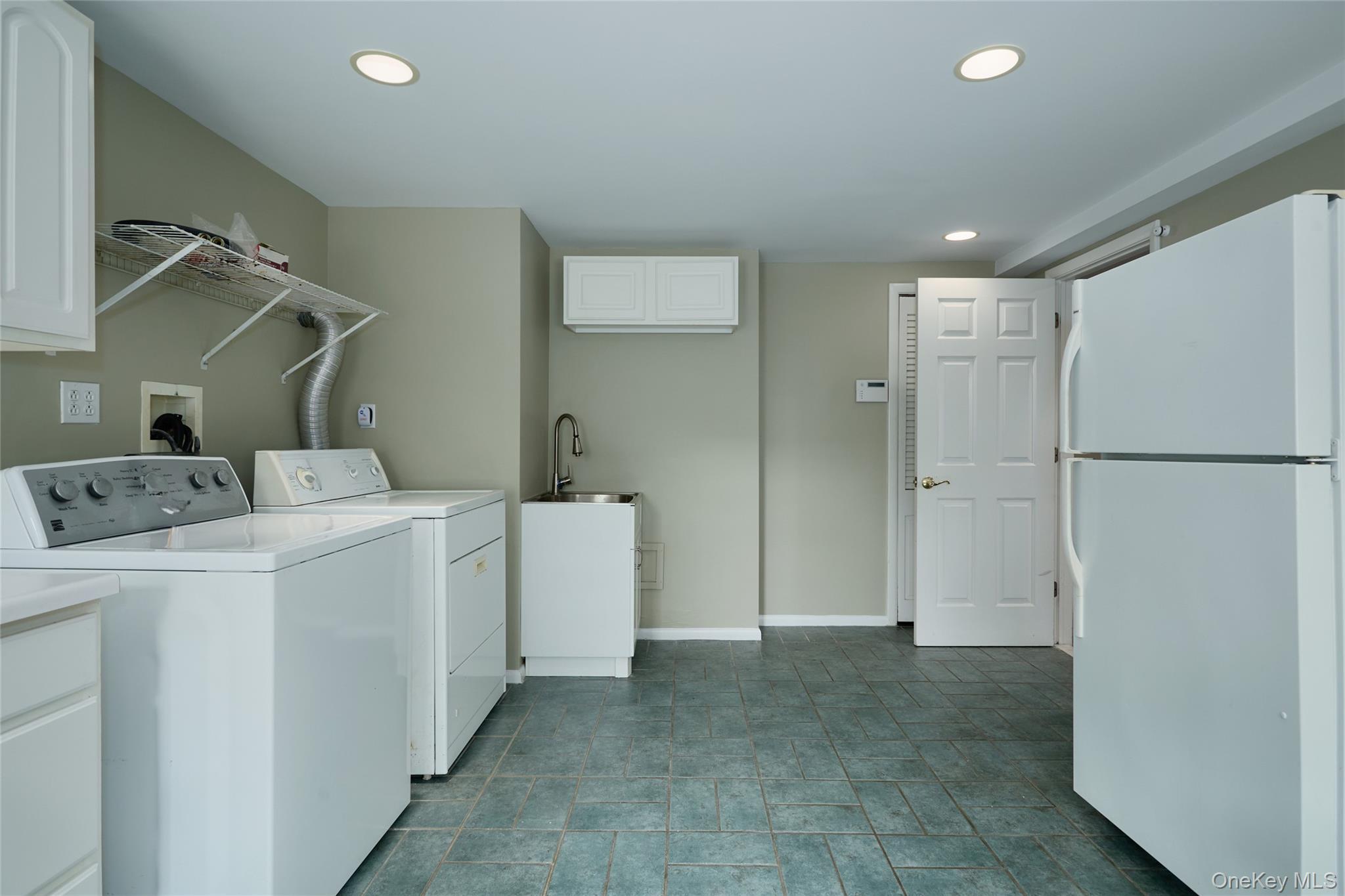 Single Family Sunset Terrace Orange County, NY 10930, MLS-965720-35