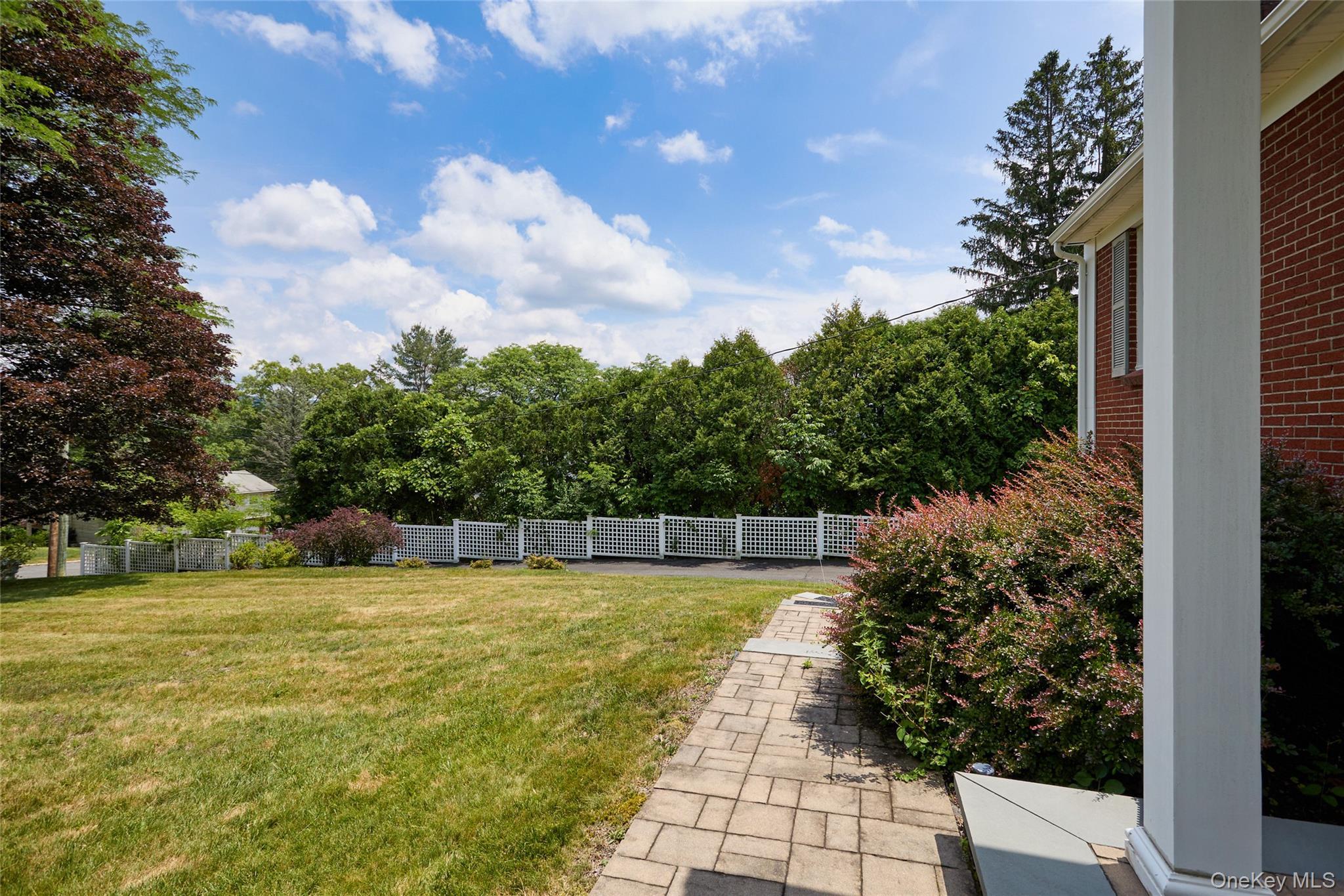 Single Family Sunset Terrace Orange County, NY 10930, MLS-965720-4