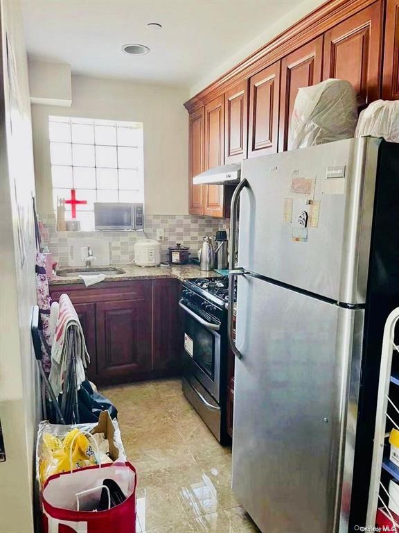 Condo Queens  Queens, NY 11373, MLS-965735-2