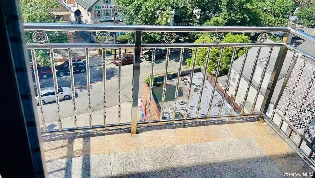 Condo Queens  Queens, NY 11373, MLS-965735-5