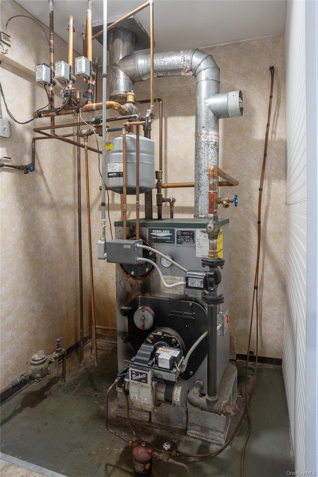 Single Family Tamarack Hill  Dutchess County, NY 12603, MLS-965736-25