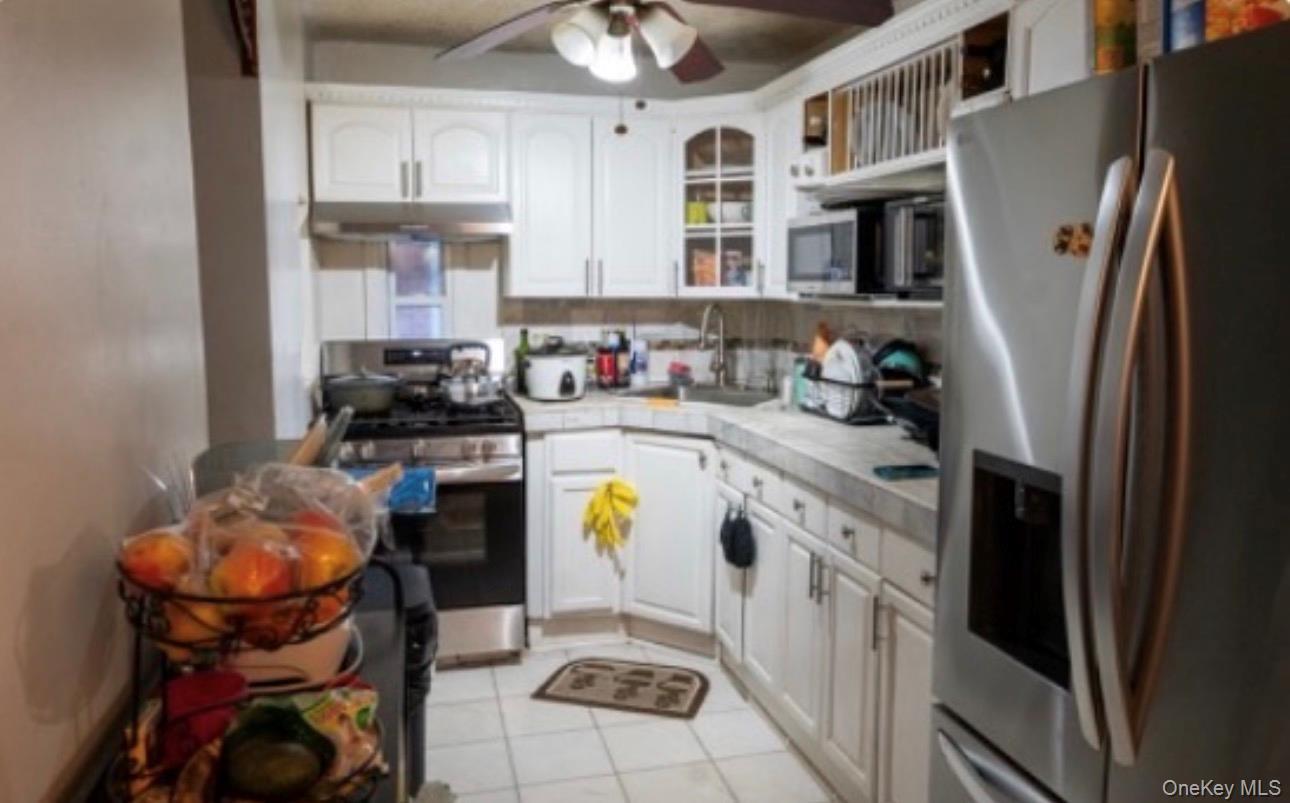 Single Family Murdock  Queens, NY 11429, MLS-965739-3