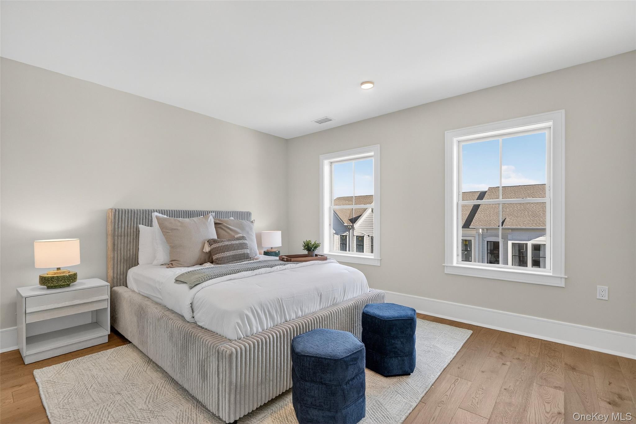 Condo Soundview  Westchester County, NY 10598, MLS-965745-21