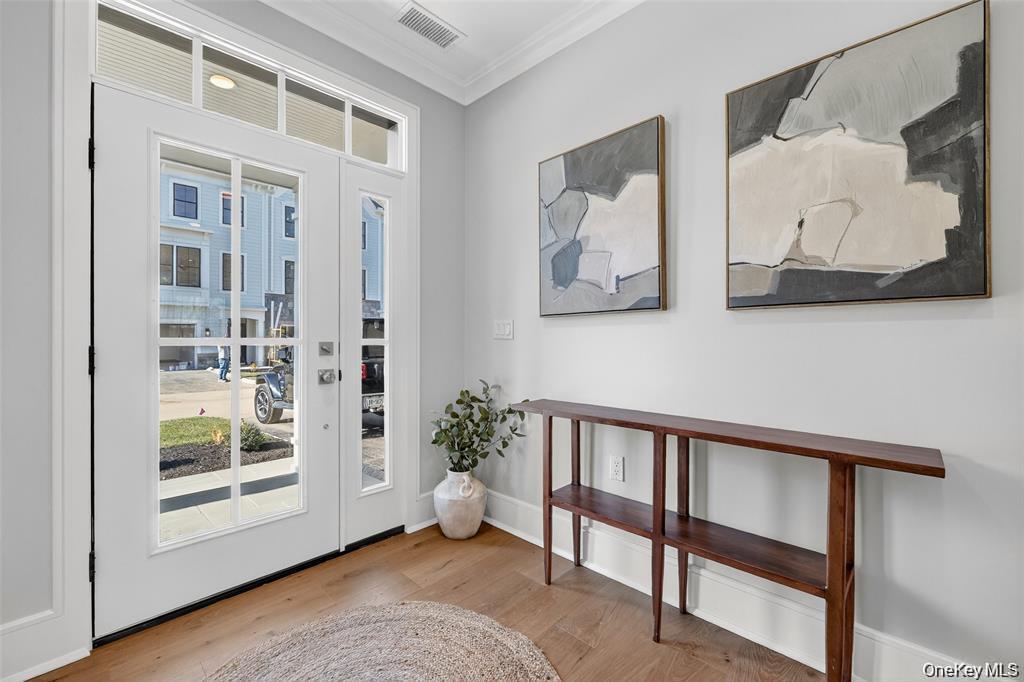 Condo Soundview  Westchester County, NY 10598, MLS-965756-2