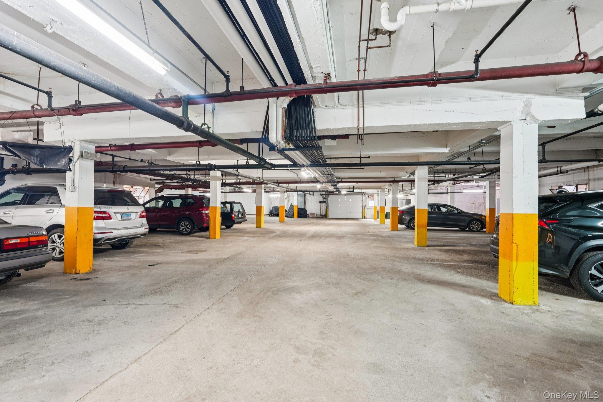 Coop Putnam Hill  Out Of Area, NY 06830, MLS-965760-18