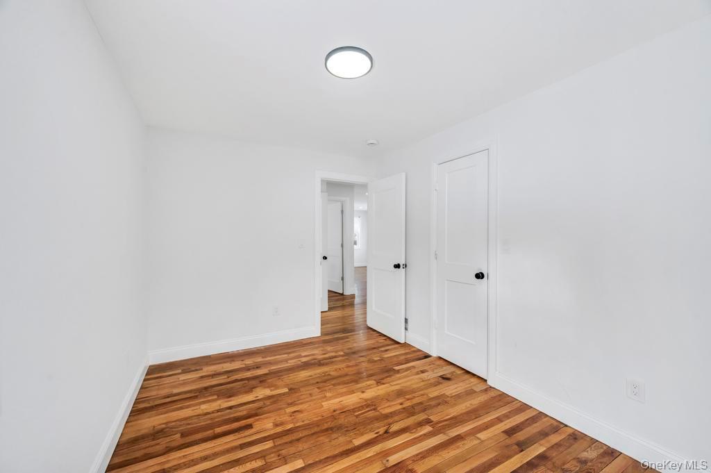 Single Family Silverpine Suffolk County, NY 11701, MLS-965764-9