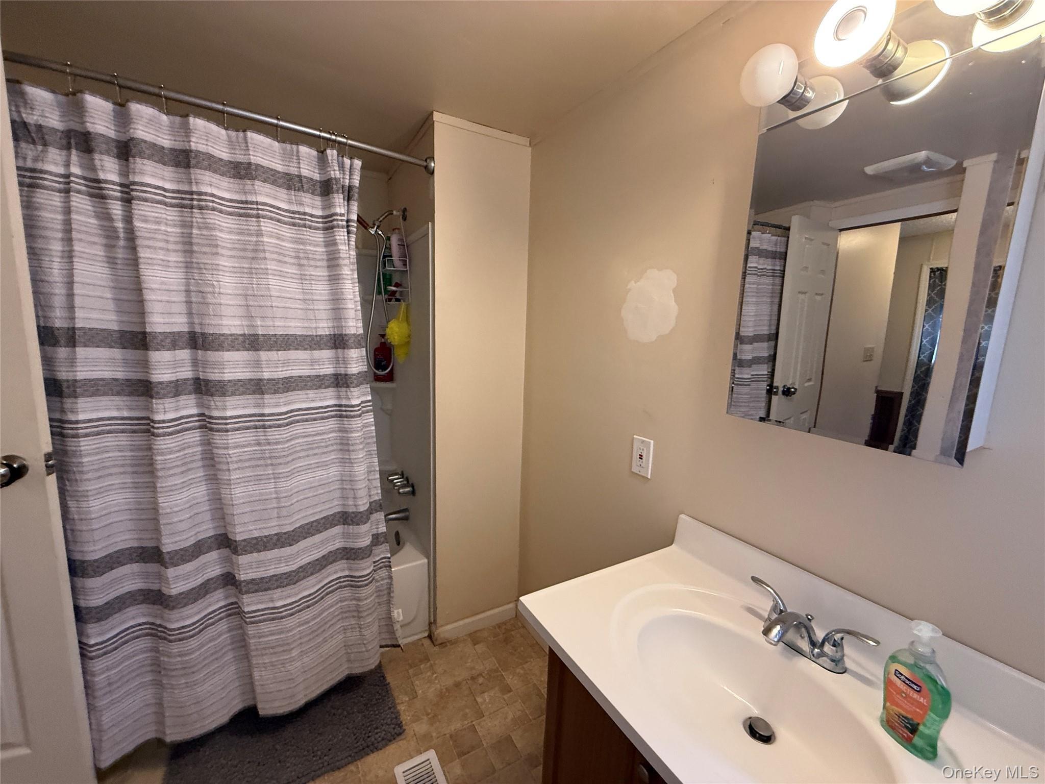 Single Family Ellen (aka Forest Park)  Ulster County, NY 12589, MLS-965786-15