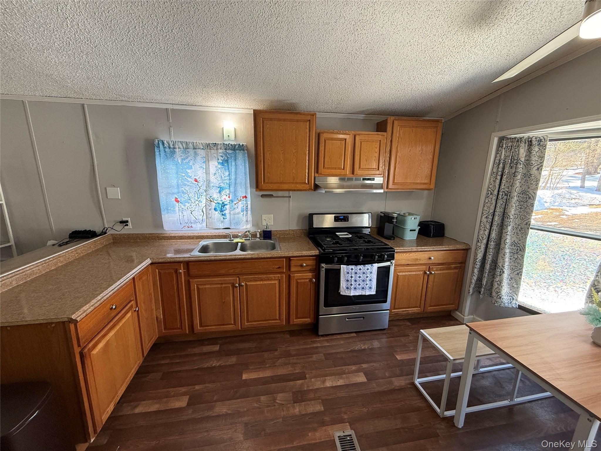 Single Family Ellen (aka Forest Park)  Ulster County, NY 12589, MLS-965786-5