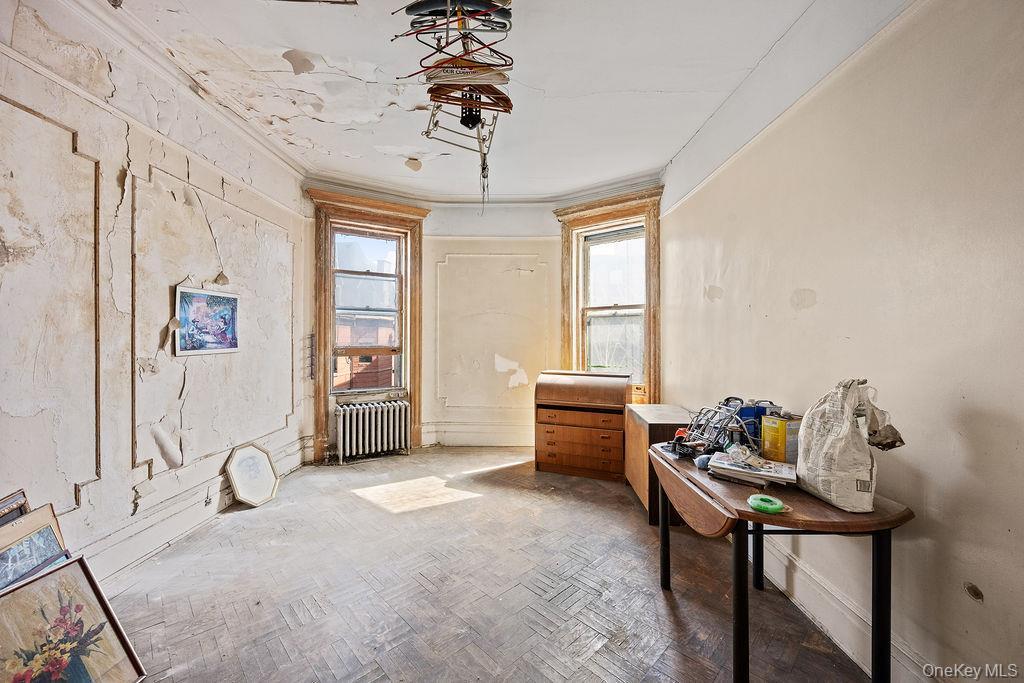 Single Family Park  Brooklyn, NY 11216, MLS-965803-22