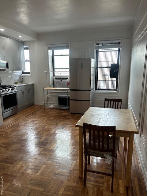 Apartment Brady  Bronx, NY 10462, MLS-965815-2